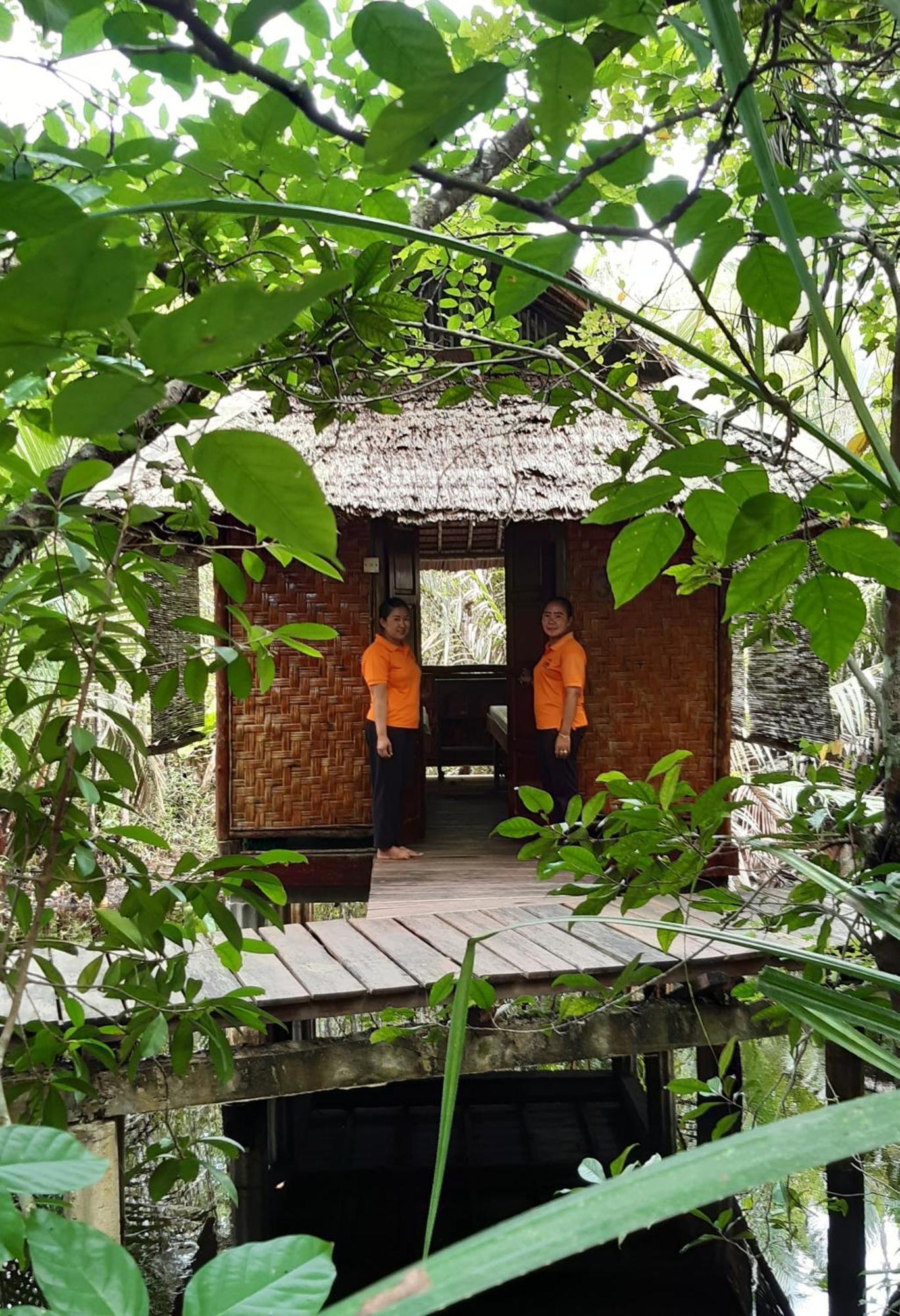 Mutiara Beach Resort Berakit Extérieur photo
